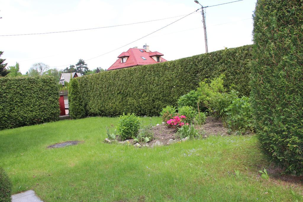 Uroczy Domek Z Ogrodem I Tarasem Myślenice Habitación foto