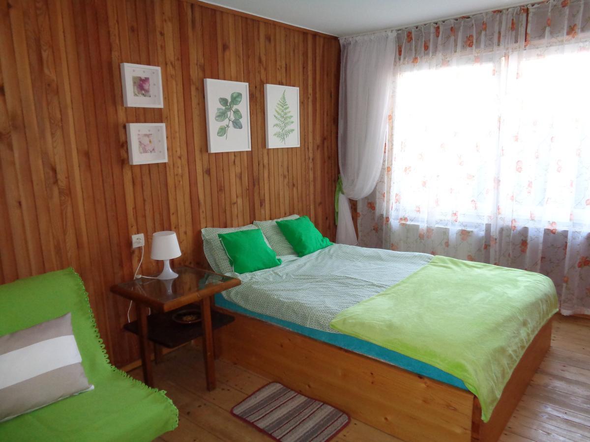 Uroczy Domek Z Ogrodem I Tarasem Myślenice Exterior foto